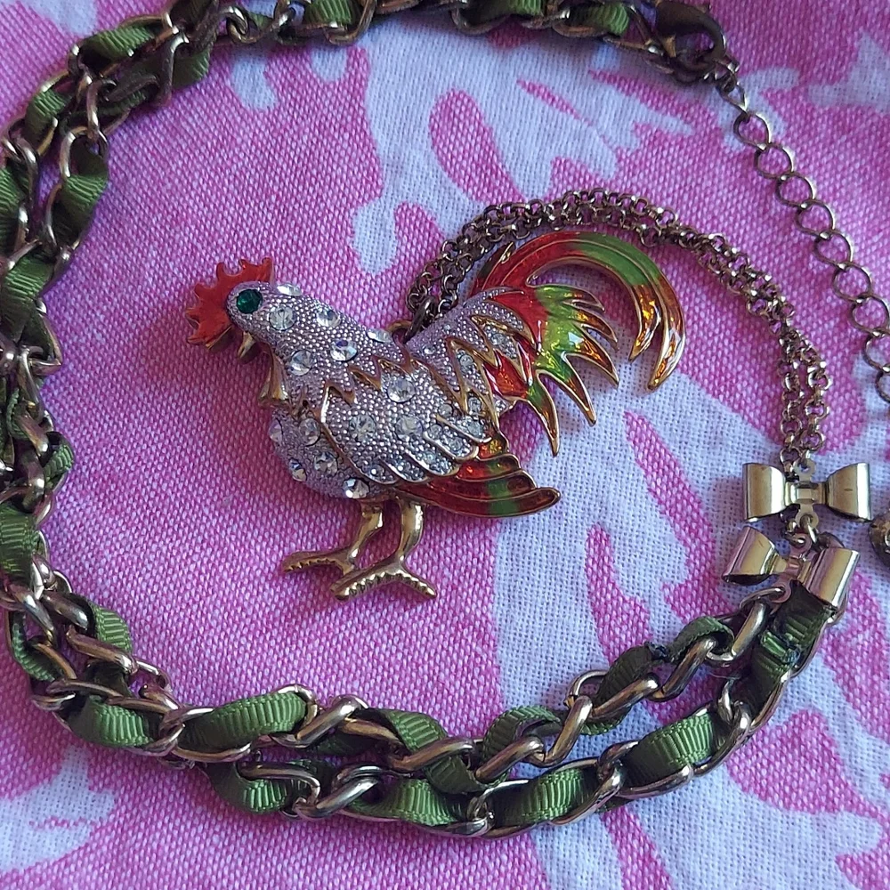 Betsey Johnson FARMHOUSE ROOSTER NECKLACE - Picture 12 of 12